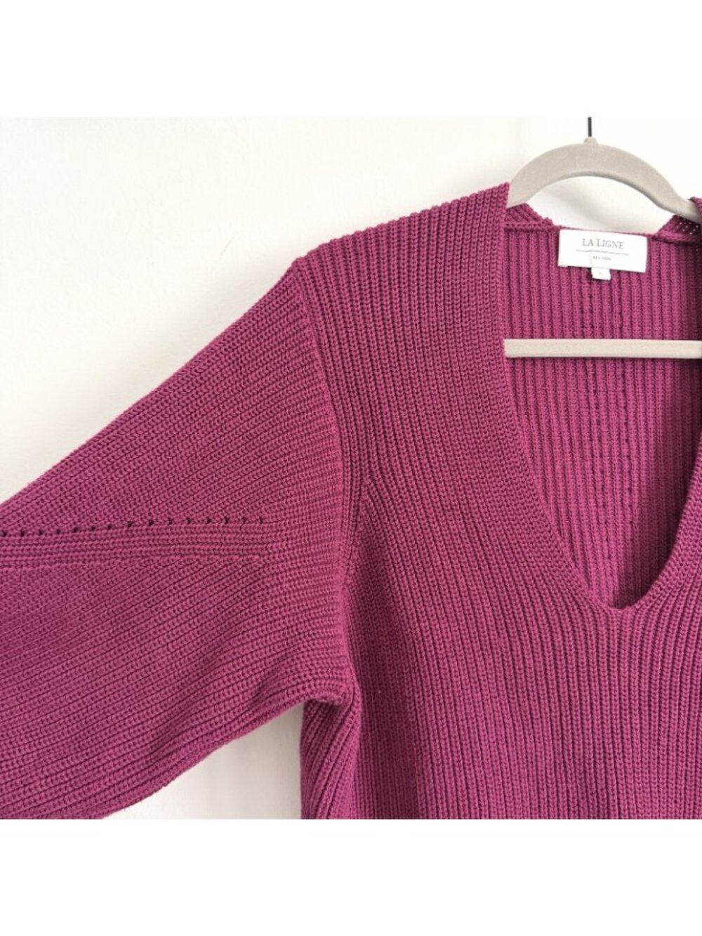 La Ligne Ribbed V-Neck Balloon Sleeve Knit Sweater Plum Burgundy Women’s Large - Picture 7 of 11